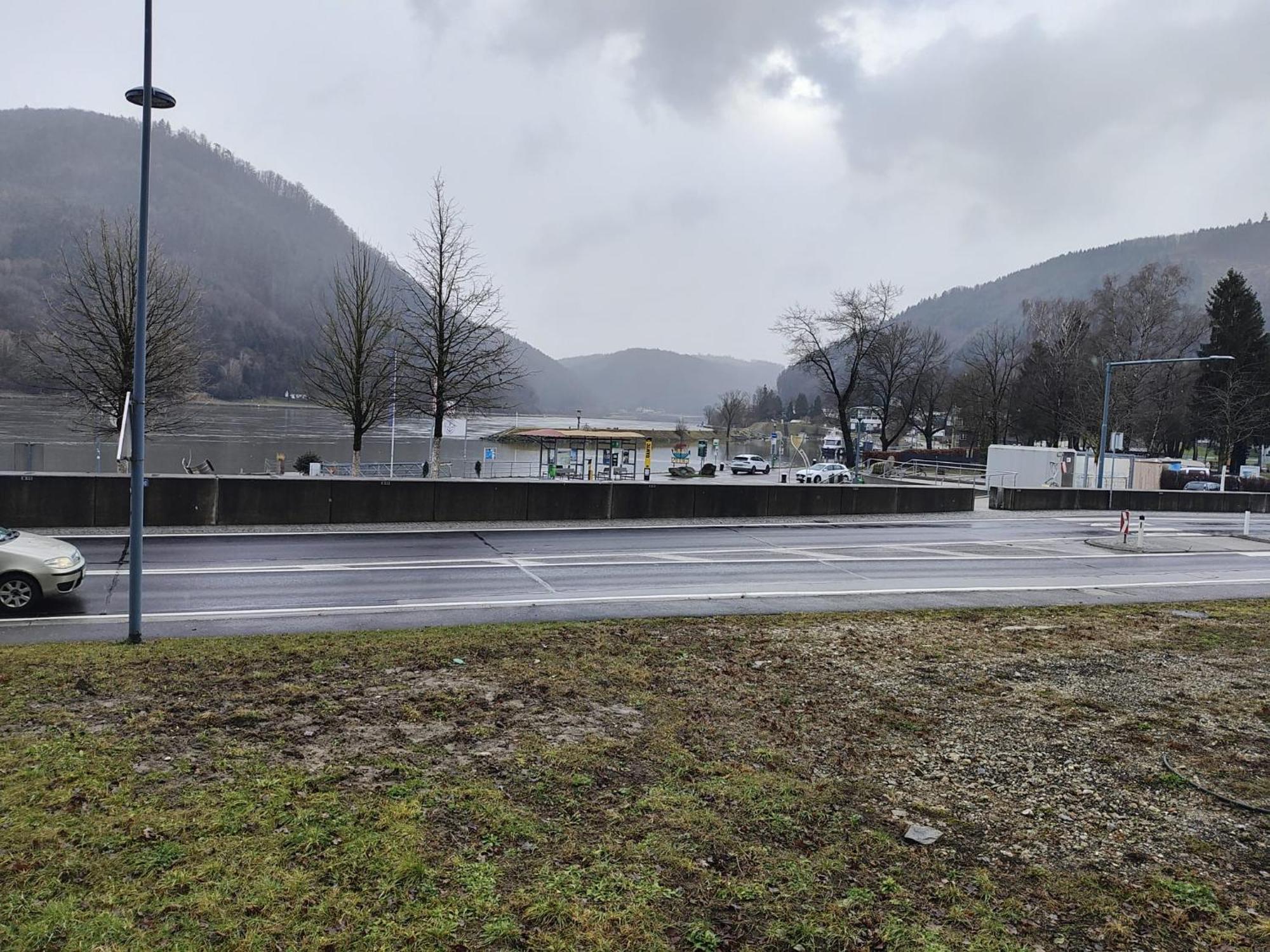 Pension Donaublick Grein 2 In Stifterstrasse 19A Eksteriør billede